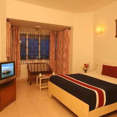 Vincy Beach Resort โคลวา ภายนอก รูปภาพ